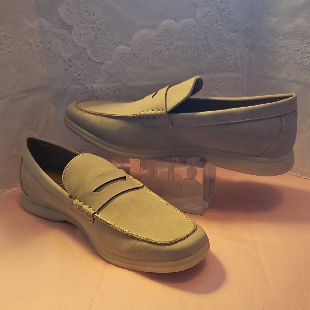 Tommy Hilfiger Men's Beige Leather Penny Loafers